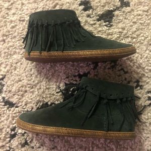 UGG Shenandoah Suede Moccasins fringe booties